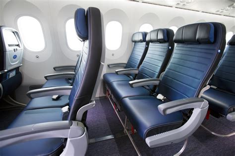 united economy plus